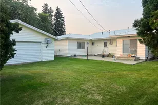 1518 Columbia Ave, Bridgeport, WA 98813 - Photo 4