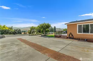 390 Sunnyslope Heights Rd, Wenatchee, WA 98801 - Photo 4