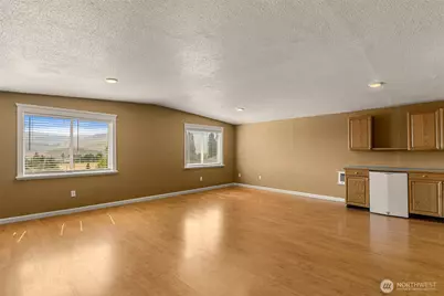 390 Sunnyslope Heights Road, Wenatchee, WA 98801 - Photo 26