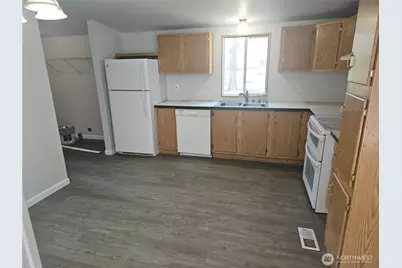 2517 342nd Street S #12, Roy, WA 98580 - Photo 6