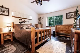 17107 115th St E, Bonney Lake, WA 98391 - Photo 14