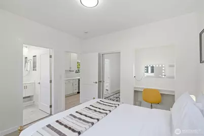 654 NW 53 Street, Seattle, WA 98107 - Photo 12