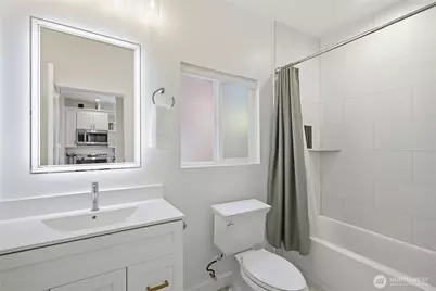 654 NW 53 Street, Seattle, WA 98107 - Photo 10