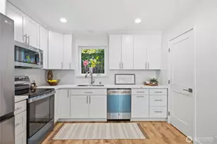 654 NW 53 St, Seattle, WA 98107 - Photo 20