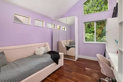 9360 Mercerwood Drive, Mercer Island, WA 98040 - Photo 16