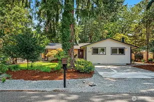 1121 Military Rd E, Tacoma, WA 98445 - Photo 2