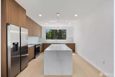 3945 S Morgan Street, Seattle, WA 98118 - Photo 10