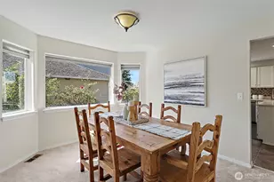 719 Kensington Ave S, Kent, WA 98030 - Photo 4