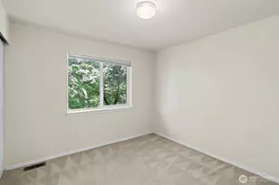 719 Kensington Ave S, Kent, WA 98030 - Photo 14
