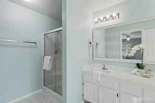 719 Kensington Ave S, Kent, WA 98030 - Photo 22