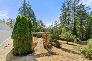 380 E Panorama Dr, Shelton, WA 98584 - Photo 4
