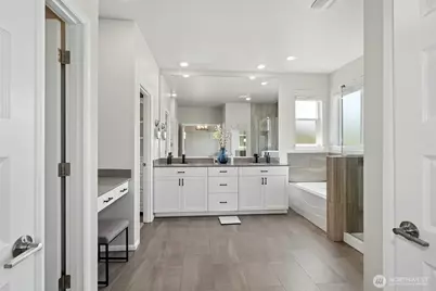 19130 129th Street E, Bonney Lake, WA 98391 - Photo 22