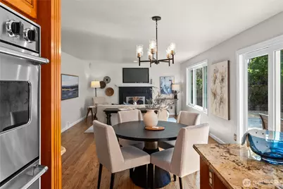 24717 SE 45th Pl, Issaquah, WA 98029 - Photo 16