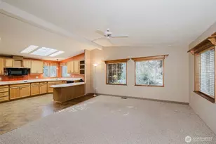 1754 NE Mesford Rd, Poulsbo, WA 98370 - Photo 10