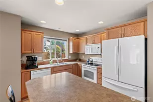 961 NW Longview Dr, Oak Harbor, WA 98277 - Photo 6