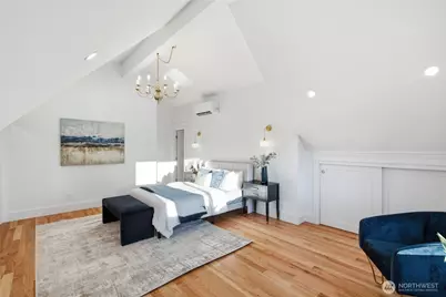 7717 2nd Avenue NE, Seattle, WA 98115 - Photo 10