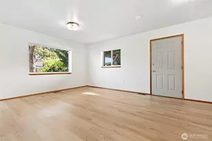 1811 I St, Bellingham, WA 98225 - Photo 16