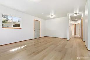 1811 I St, Bellingham, WA 98225 - Photo 10