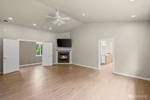 7801 Westlund Rd, Arlington, WA 98223 - Photo 24