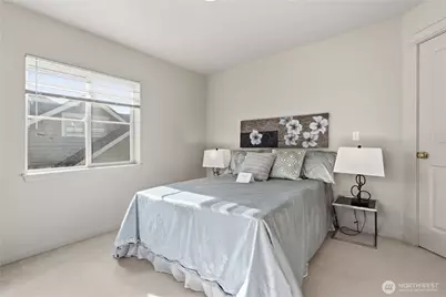 15743 NE 95th Way, Redmond, WA 98052 - Photo 10