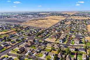 1118 W Luta St, Moses Lake, WA 98837 - Photo 32