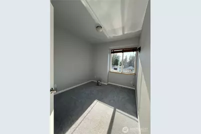 18120 5th Avenue S, Burien, WA 98148 - Photo 12