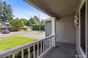 2208 N Villard St, Tacoma, WA 98406 - Photo 2