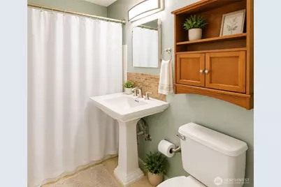 3820 14th Avenue S, Seattle, WA 98178 - Photo 8