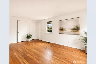 3820 14th Avenue S, Seattle, WA 98178 - Photo 6