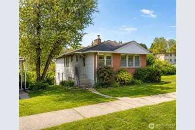 3820 14th Avenue S, Seattle, WA 98178 - Photo 10