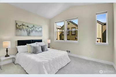 11711 Greenwood Ave N #B, Seattle, WA 98133 - Photo 18