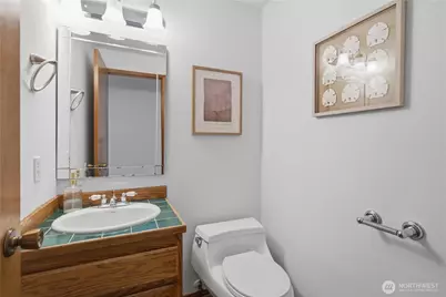 18228 NE 109th Street, Redmond, WA 98052 - Photo 18