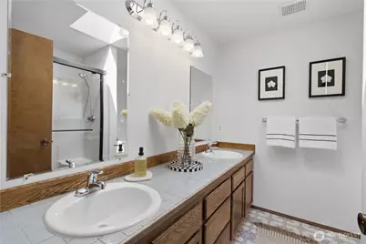 18228 NE 109th Street, Redmond, WA 98052 - Photo 22