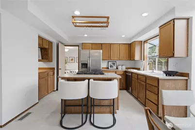 18228 NE 109th Street, Redmond, WA 98052 - Photo 10