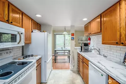 15111 Sunwood Boulevard #II22, Tukwila, WA 98188 - Photo 10