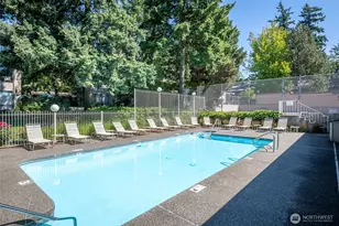 15111 Sunwood Blvd, Tukwila, WA 98188 - Photo 32