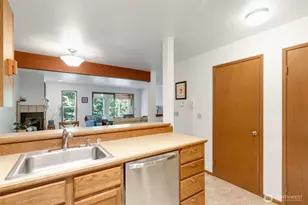 12027 15th Ave NE, Seattle, WA 98125 - Photo 8