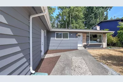1411 211th Place SW, Lynnwood, WA 98036 - Photo 4
