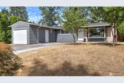 1411 211th Place SW, Lynnwood, WA 98036 - Photo 2