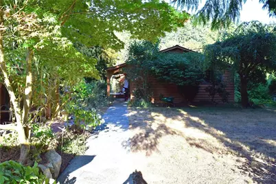 3520 NE 204th Street, Lake Forest Park, WA 98155 - Photo 4