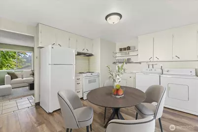 125 27th Avenue E, Seattle, WA 98112 - Photo 10