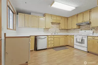 8411 SW 173rd Avenue, Rochester, WA 98579 - Photo 8