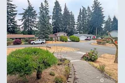 8703 Hawks Glen Loop SE, Olympia, WA 98513 - Photo 38