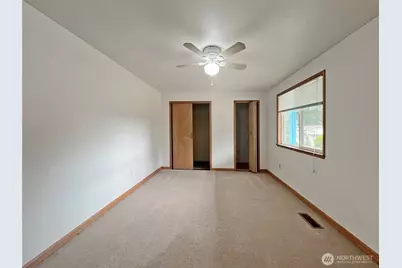 8703 Hawks Glen Loop SE, Olympia, WA 98513 - Photo 32