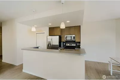 16141 Cleveland Street #213, Redmond, WA 98052 - Photo 10