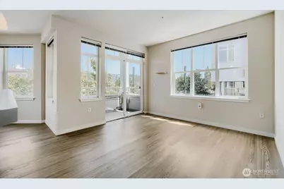 16141 Cleveland Street #213, Redmond, WA 98052 - Photo 6