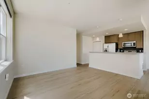16141 Cleveland St, Redmond, WA 98052 - Photo 8