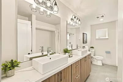 6945 Ellis Avenue S, Seattle, WA 98108 - Photo 24