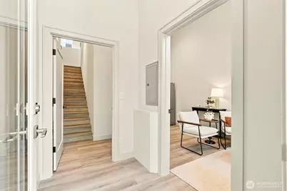 6945 Ellis Avenue S, Seattle, WA 98108 - Photo 8