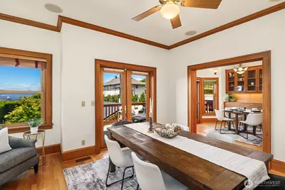 1411 10th Avenue W, Seattle, WA 98119 - Photo 16